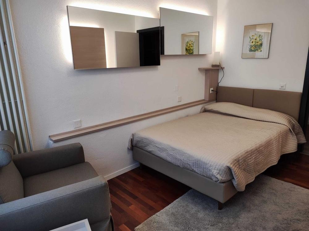 Hotel Campione 비소네 외부 사진