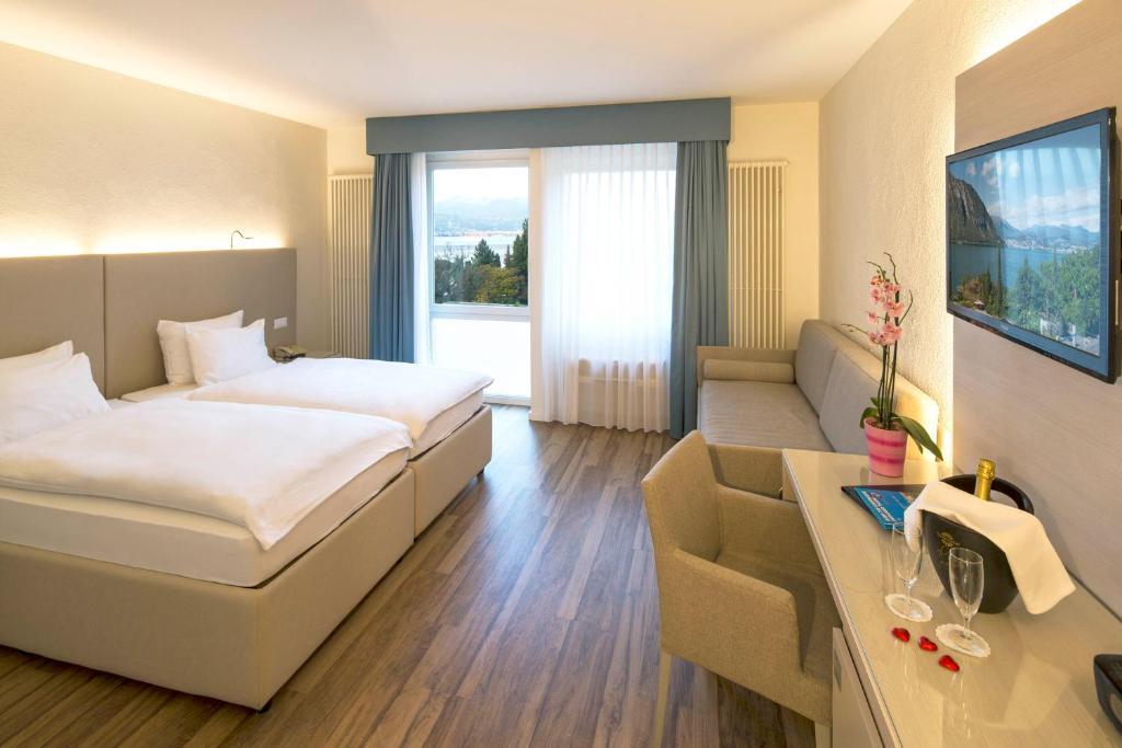 Hotel Campione 비소네 외부 사진