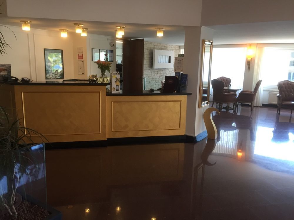 Hotel Campione 비소네 외부 사진